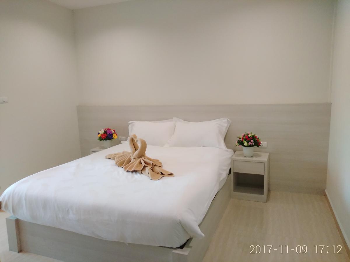 Abani Jomtien Inn Ngoại thất bức ảnh