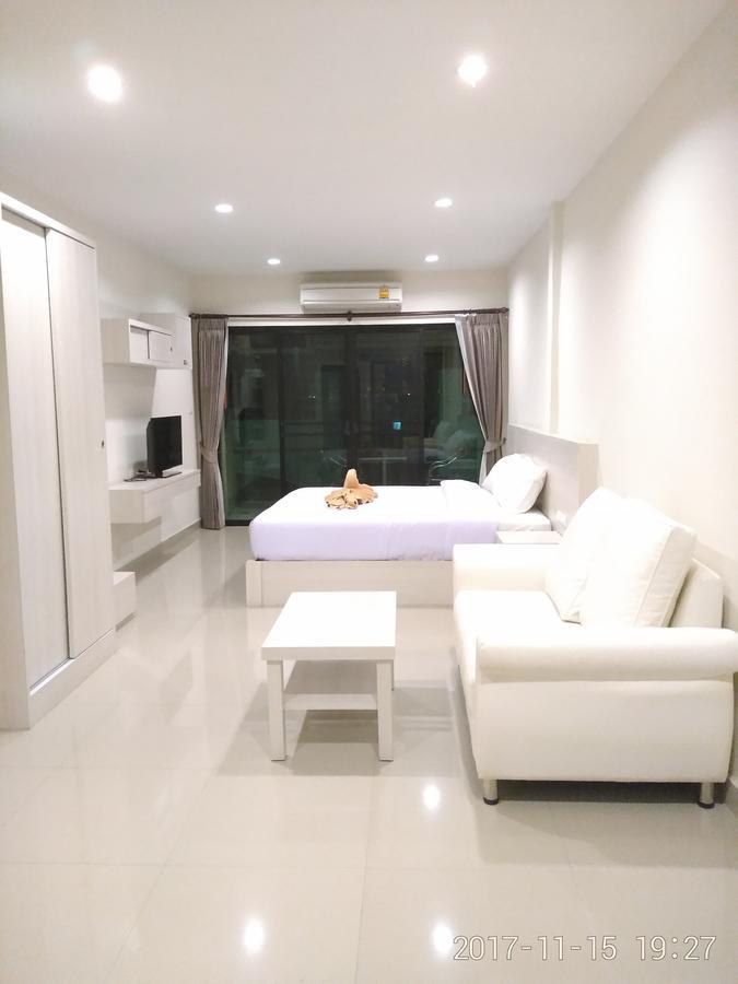 Abani Jomtien Inn Ngoại thất bức ảnh