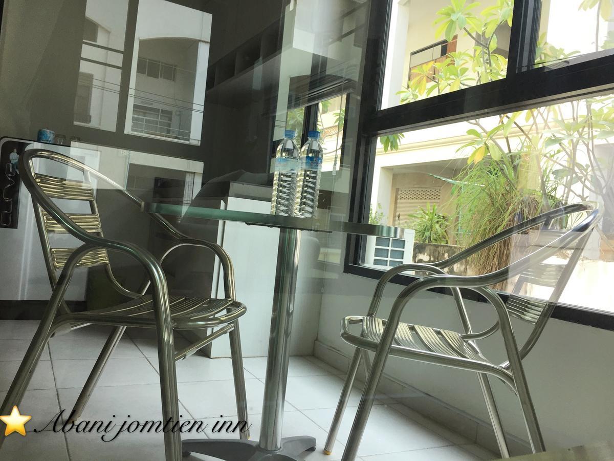 Abani Jomtien Inn Ngoại thất bức ảnh